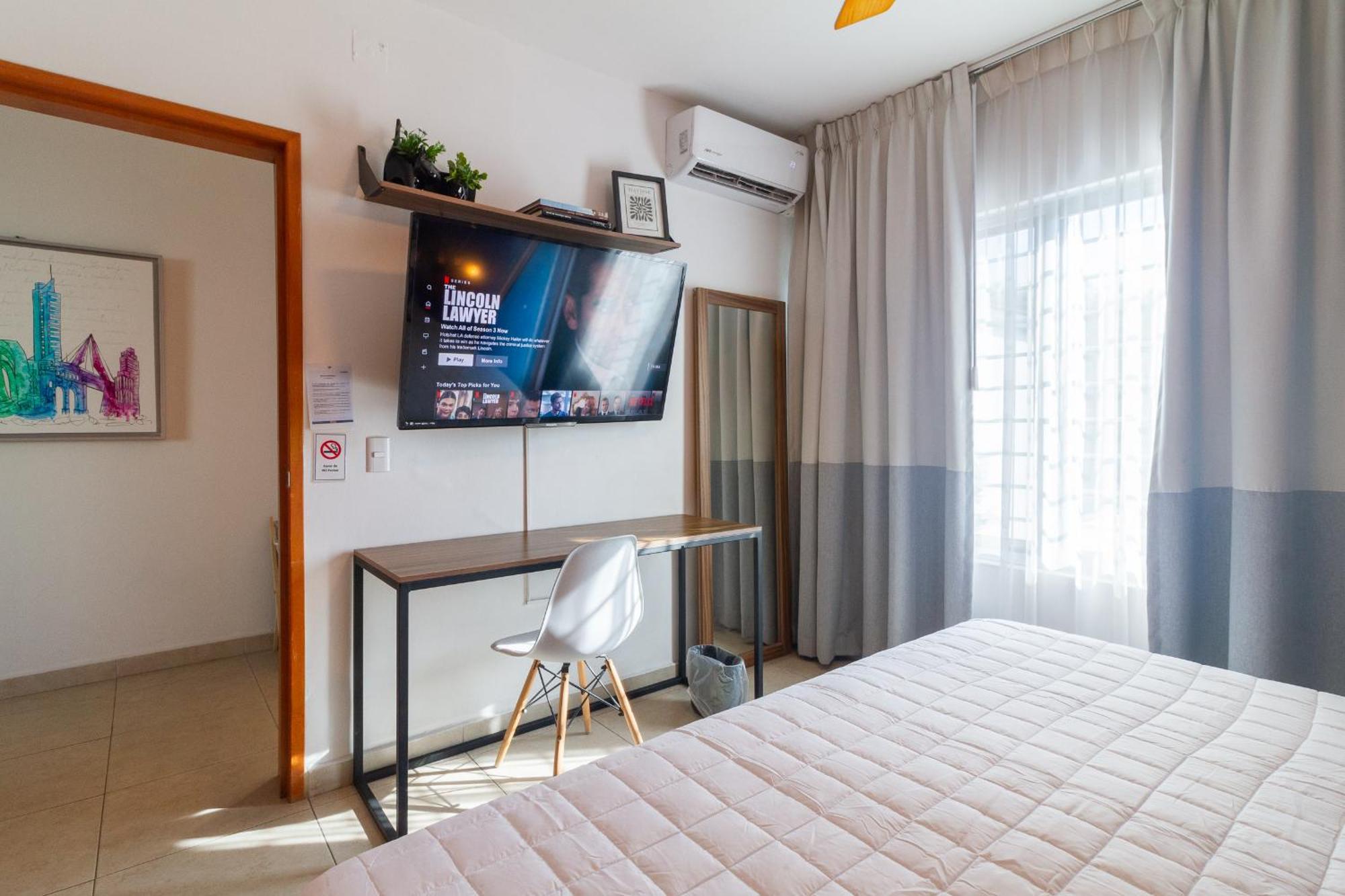 Casa Azul Turquesa Excelente Ubicacion Facturamos Villa Guadalajara Bagian luar foto