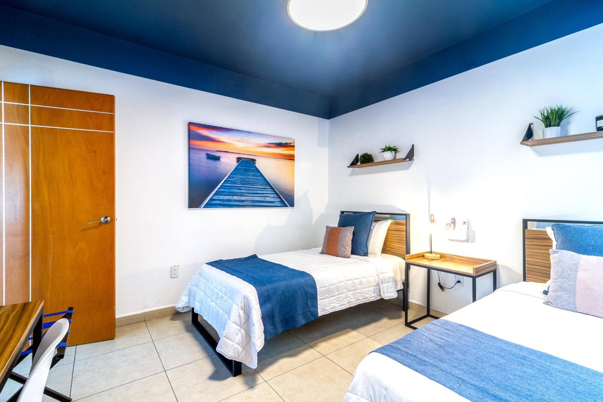 Casa Azul Turquesa Excelente Ubicacion Facturamos Villa Guadalajara Bagian luar foto